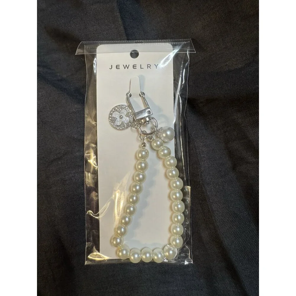 Phone Case Wristlet Bag Universal Charm Strap Faux Pearl Gold Clover NEW